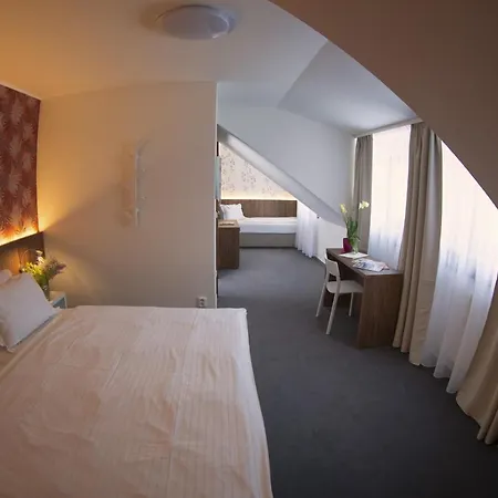 Hotel Prichovice 3*