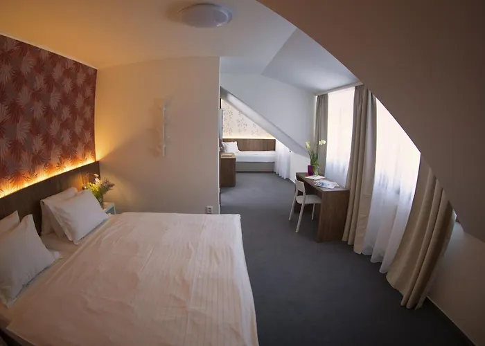 Hotel Prichovice 3*